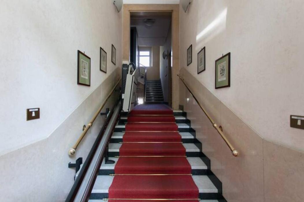 Piazzale Susa Bright Flat Con Veranda Milan Exterior photo